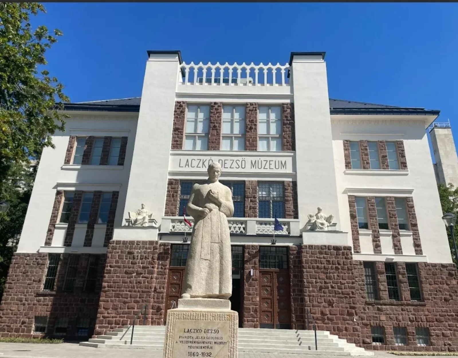 Laczkó Dezső Múzeum